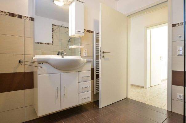 Badezimmer Untergeschoss