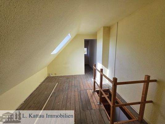 ausgebauter Dachbodenraum im Dachgeschoss