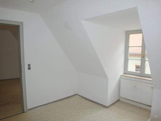 kleines Kinder- oder Arbeitszimmer1