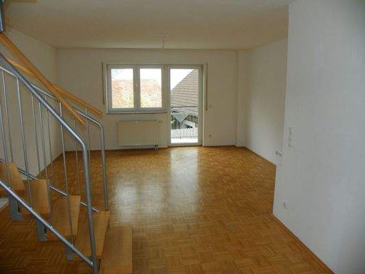 großzügige Wohnzimmer