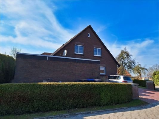 Garage und Haus