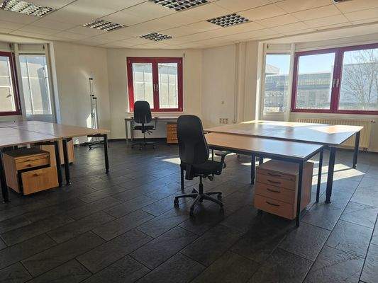 Büro 7.jpeg