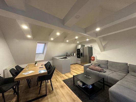 Küche-Wohn-Esszimmer Ansicht 1