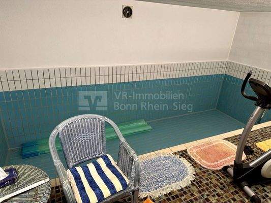 Schwimmbad im Keller