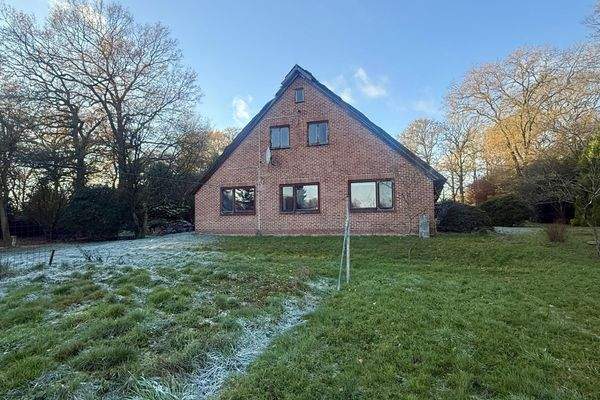 Bauernhaus/Altbestand Südansicht