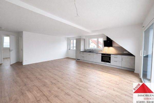 Wohn,- Esszimmer mit Küche