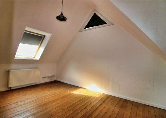 ZImmer 1 Dachgeschoss