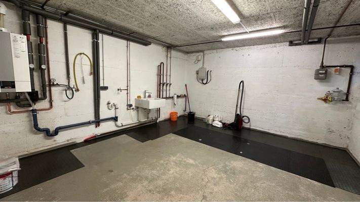 Technik und Vorräte