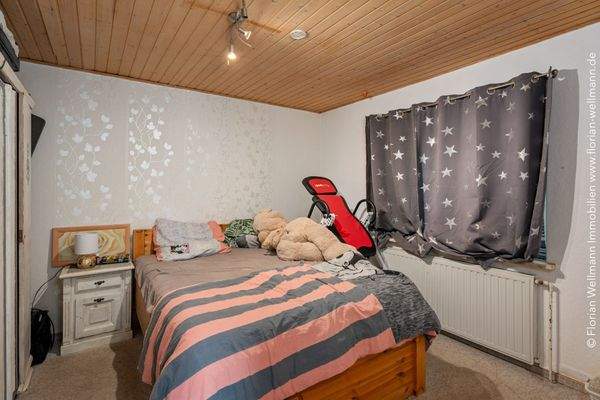 Schlafzimmer Wohnung 2