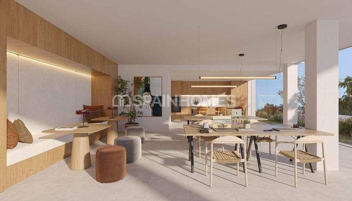 Sea-View Flats with Premium Amenities in Torremolinos