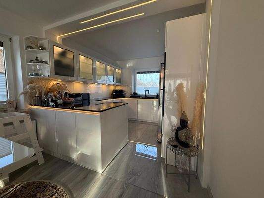 PHOTO-2025-11-22-12-15-55