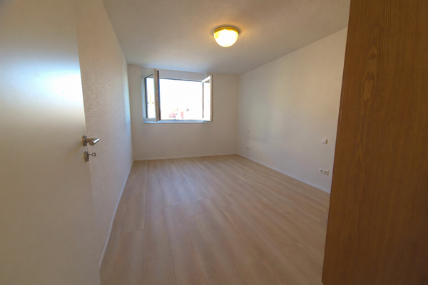 großes Schlafzimmer