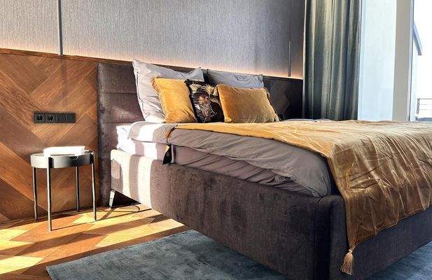 Ankleide + Master WC