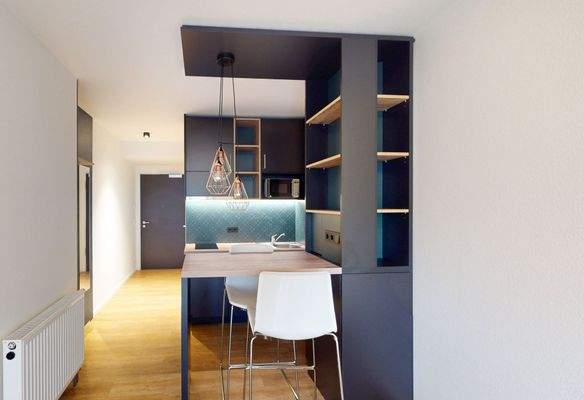 Küchenzeile & Essbereich