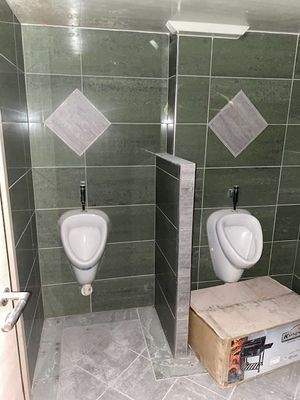 getrennt: Damen + Herren!