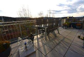 großer Südbalkon.JPG