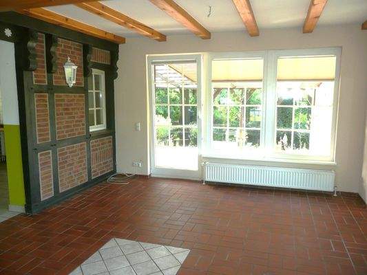 mit freiem Blick zum Garten