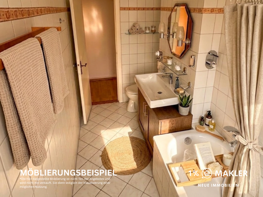 Badezimmer möbliert