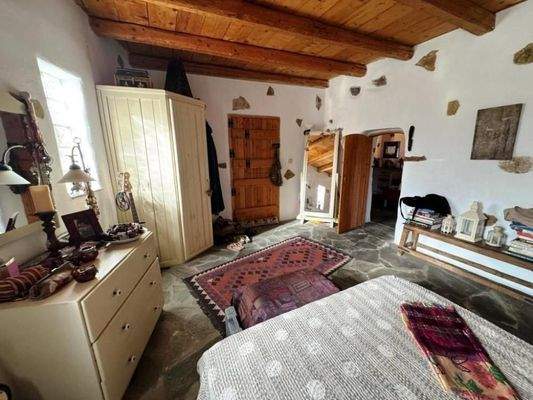 Südostkreta, Pilalimata: Steinhaus mit schönem Garten in Strandnähe zu verkaufen