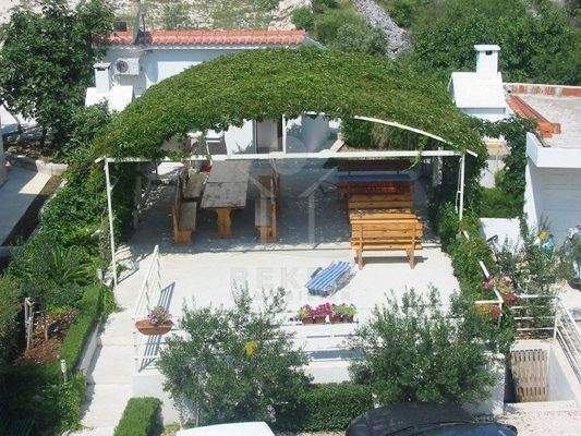 Die Terrasse ist ein Ort voller Glücksgefühlen