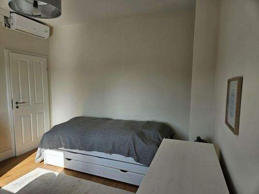 Kleines Zimmer OG