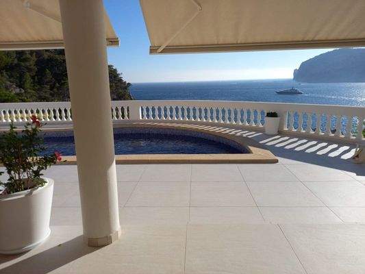 92896_1_9_Villa con impresionantes vistas al mar en venta en Camp de Mar, Mallorca