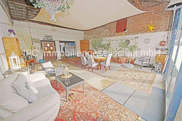 Torhaus / Eingangsbereich