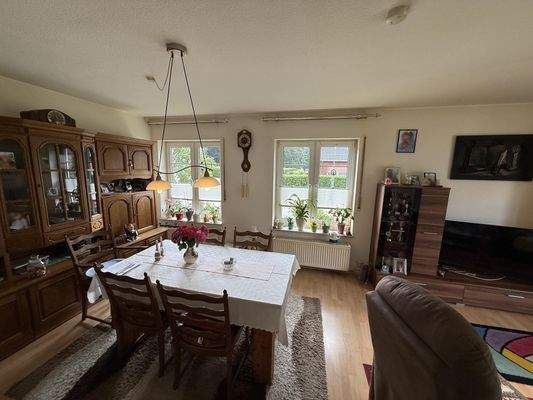 Wohn-/Esszimmer