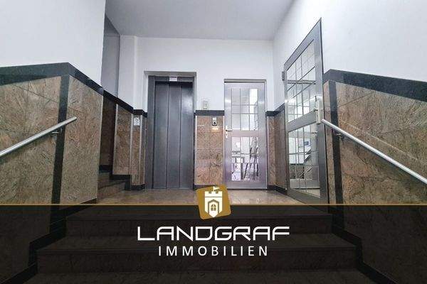 Zugang | Fahrstuhl | Treppenhaus