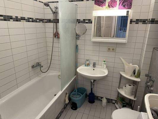 Wannenbad einer Wohnung