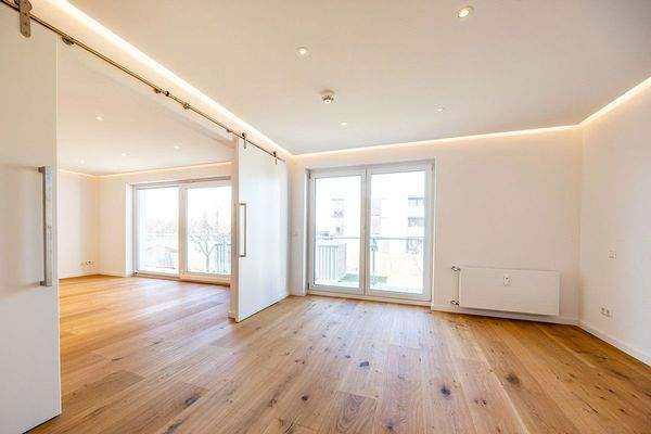 Wohnzimmer und Zimmer 2