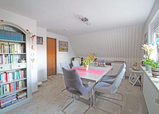 Dachgeschoss - Esszimmer