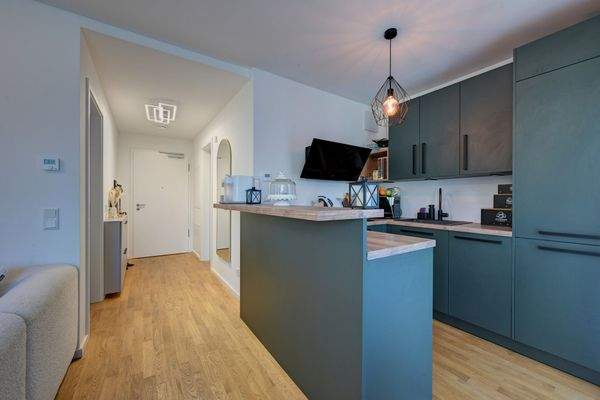 Offener Übergang zwischen Flur und Küche