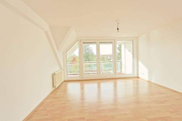 Schlafzimmer mit Loggia