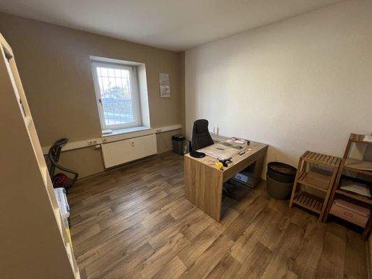 kleiner Büroraum