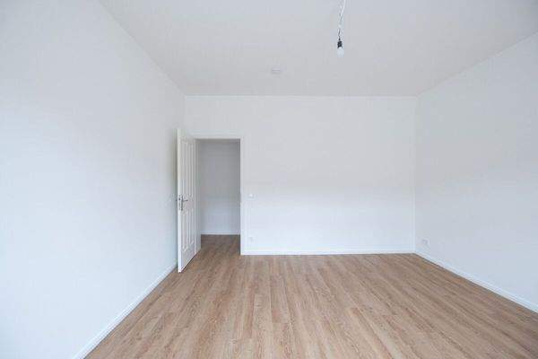 Best_Place_Althoffstraße_4_Zimmer1-12