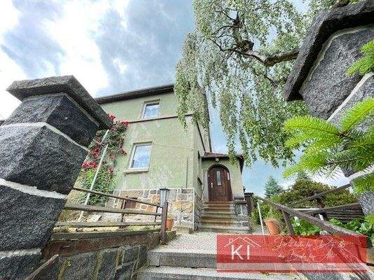 Charmanter Aufgang zum Haus 