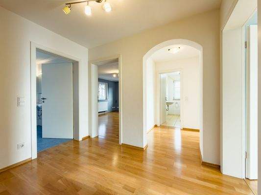 Flur 1. OG