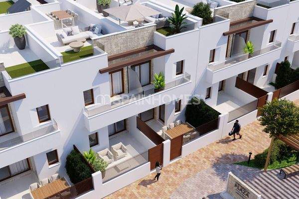 Elegant Townhouses in Vistabella Golf, Orihuela