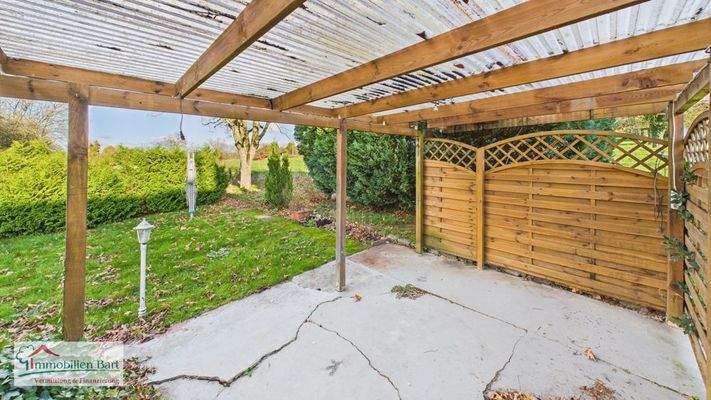 überdachte Terrasse