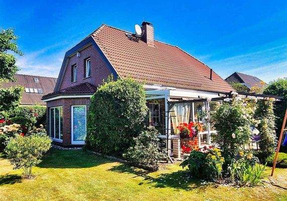 makellos 25 EFH Neu Broderstorf