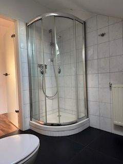 Bad mit Dusche
