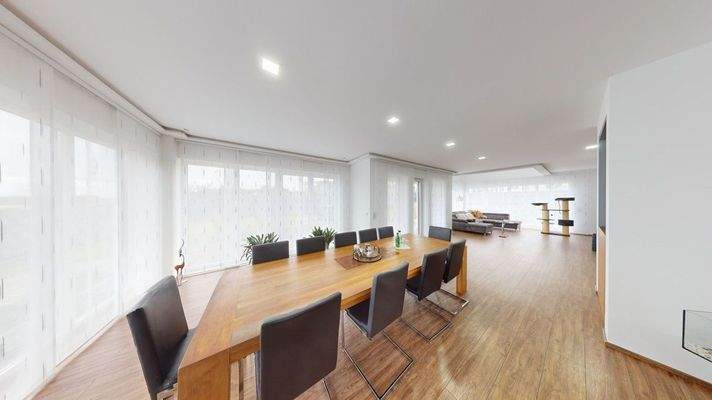 EG Wohnzimmer Bild 1