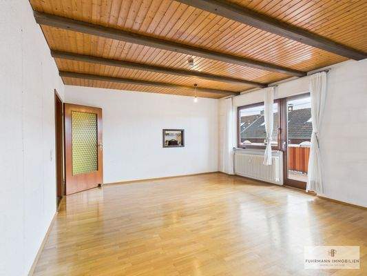 Wohnzimmer mit Ausstritt