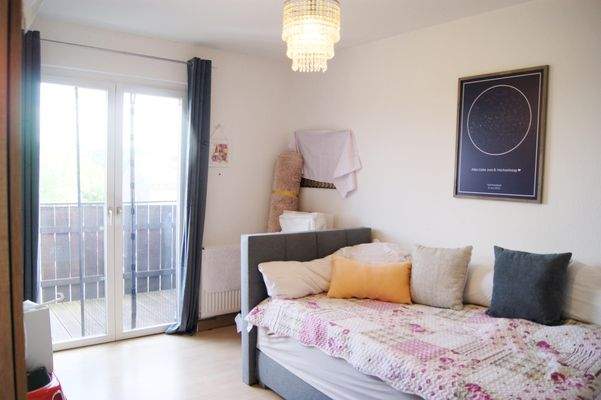 Kinderzimmer (Bild 2)