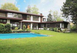 geschützter Garten zu Pool