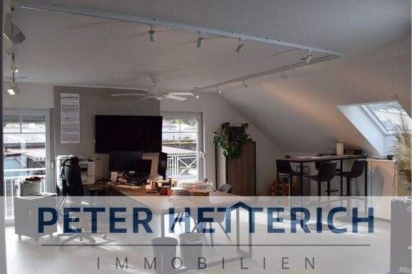 Arbeits- / Wohnbereich OG