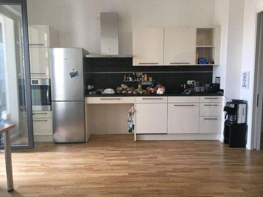 Einbauküche - noch ohne Insel