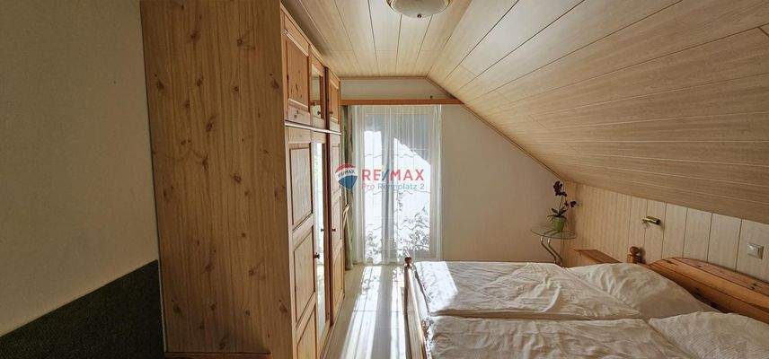 Wohnung Obergschoss Zimmer 1