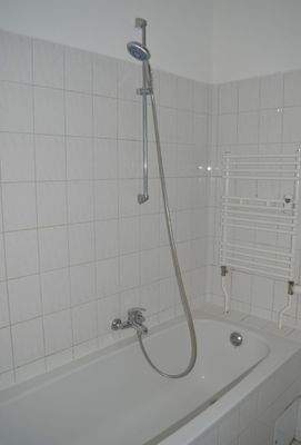 Goethestraße 3_2.OG rechts 9.JPG